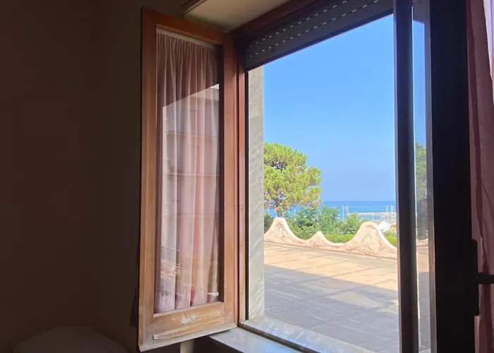 Alojamento de Acomodação e Pequeno-almoço Al Torrione